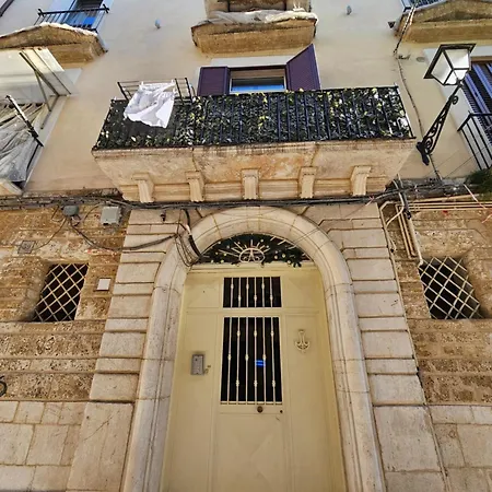 Old Oda ve Kahvaltı Bari