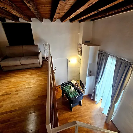 Oda ve Kahvaltı Old 3*