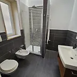 Bed & Breakfast Old 3*