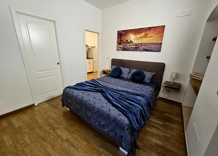 Old Bed & Breakfast 3*